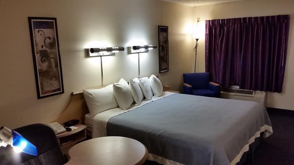 Days Inn By Wyndham Buena Park Extérieur photo
