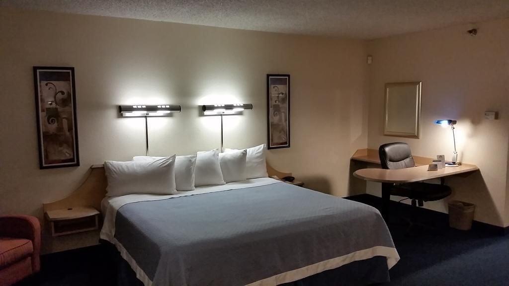 Days Inn By Wyndham Buena Park Extérieur photo