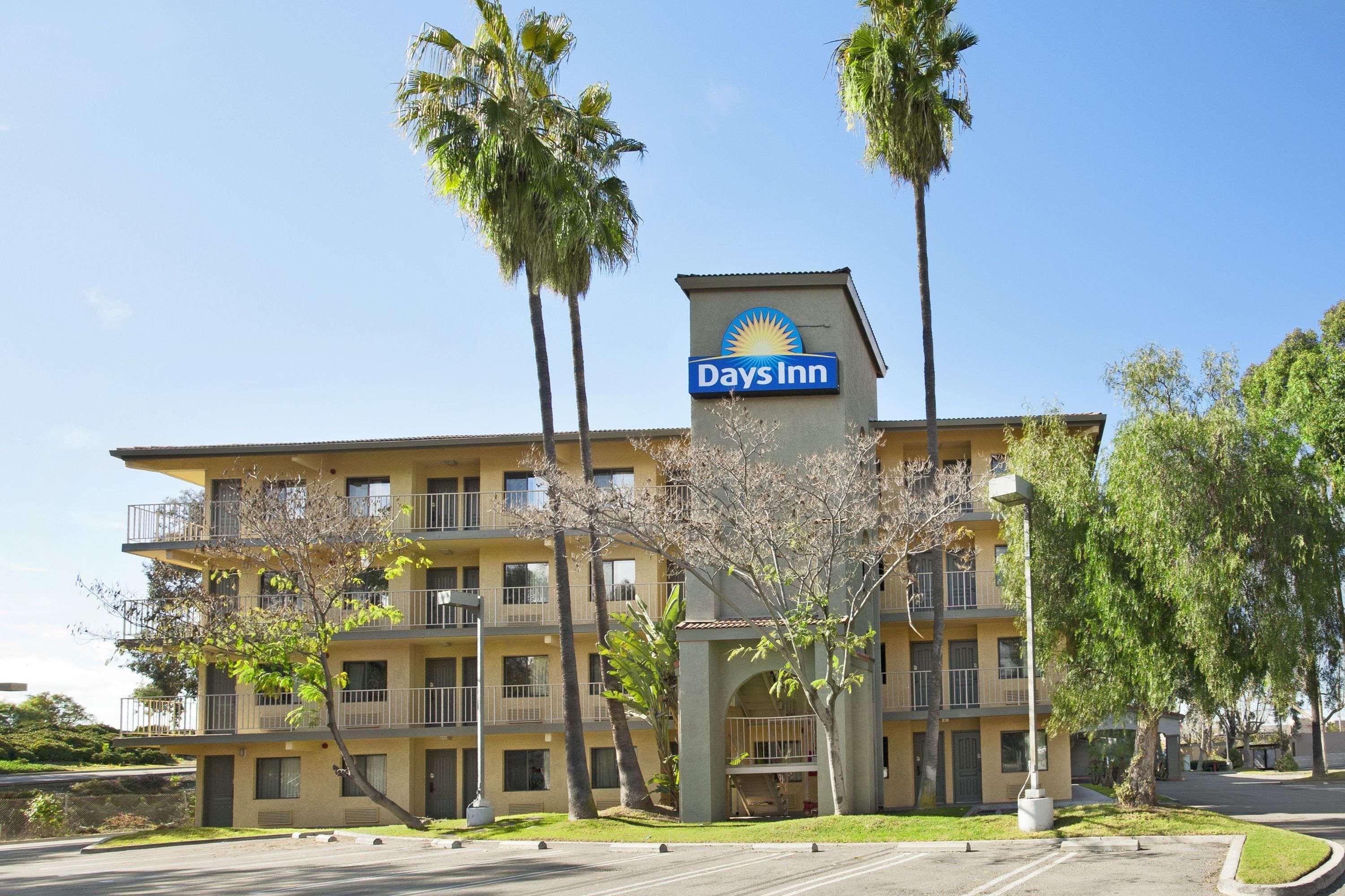Days Inn By Wyndham Buena Park Extérieur photo