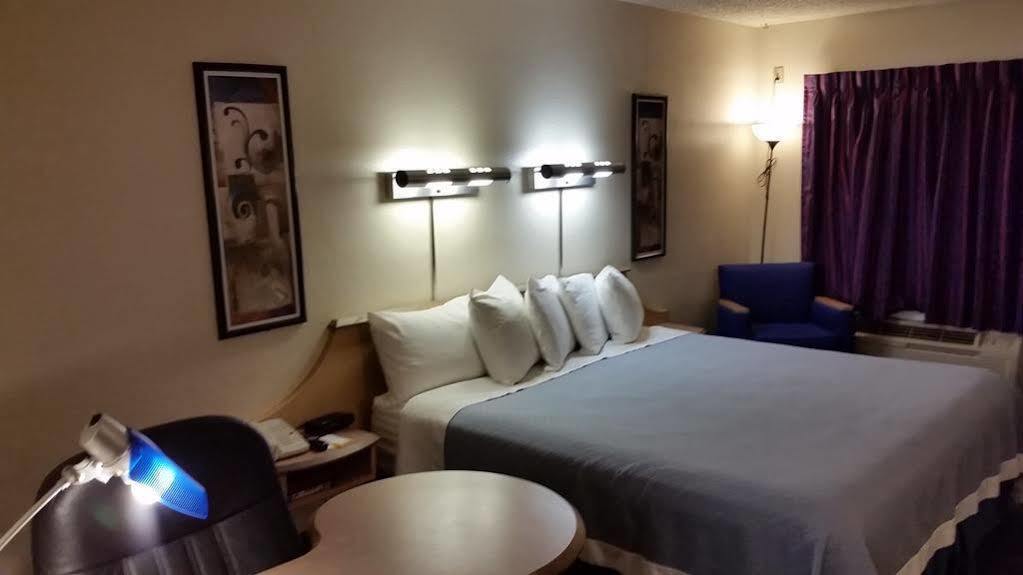 Days Inn By Wyndham Buena Park Extérieur photo