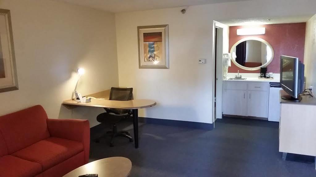 Days Inn By Wyndham Buena Park Extérieur photo