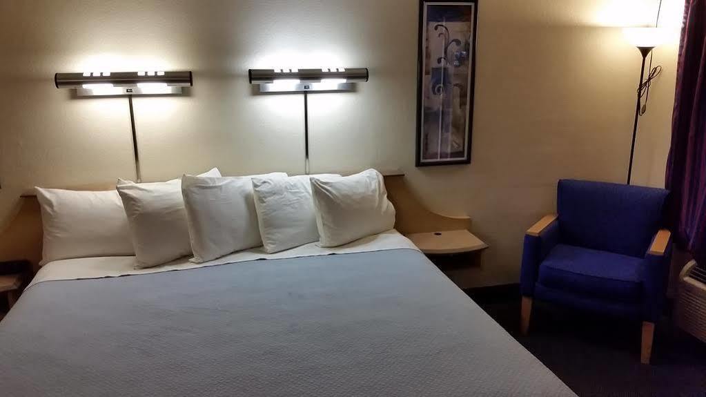 Days Inn By Wyndham Buena Park Extérieur photo